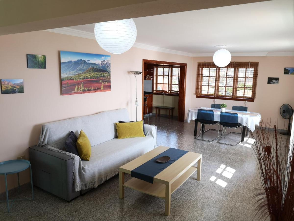 Sea And Mountain View Apartment Los Llanos De Aridane Kültér fotó
